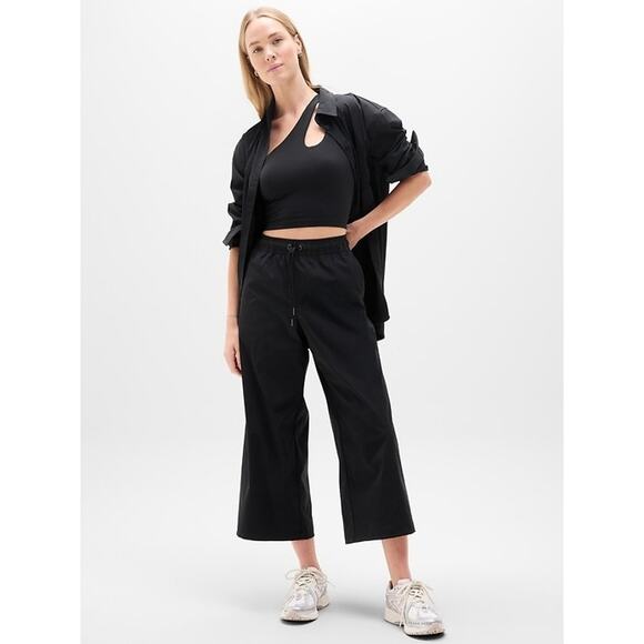 Athleta Pants - Athleta Women's Avenue Wide Leg Crop Pant Black 6T Tall Travel Casual Classy